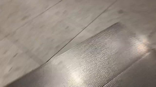 Kone escalators near Nickelodeon Slime City, Zara, & Macy’s Aventura Mall Aventura, FL смотреть онлайн