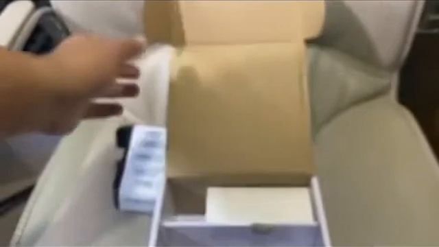 TC Helicon Perform VK unboxing video смотреть онлайн