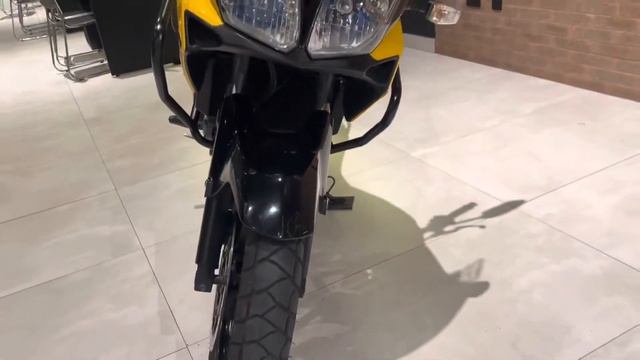 Suzuki V-Strom 650 2010 смотреть онлайн