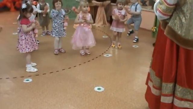 КАК МАТРЁШКА СВОЮ КОШКУ ИСКАЛА смотреть онлайн