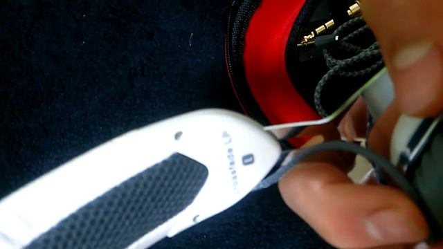 IS THIS V MODA CROSSFADE LP FAKE??? смотреть онлайн