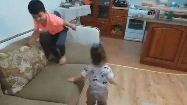 Танцуем с детьми? смотреть онлайн