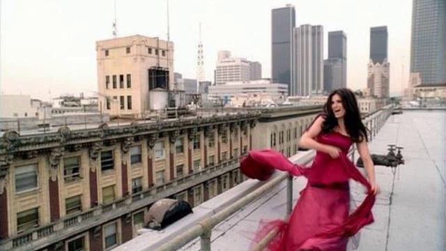Idina Menzel "Brave" Karaoke смотреть онлайн