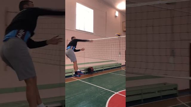 Нападающий Удар в Волейболе (Slow Mo)