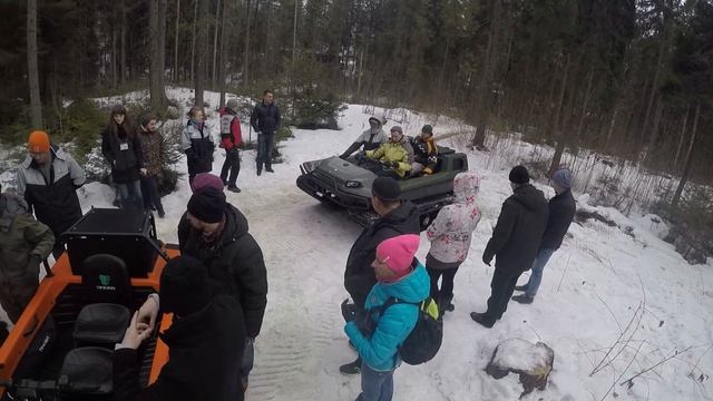 Фрагмент с тест драйва вездеходов тингер смотреть онлайн