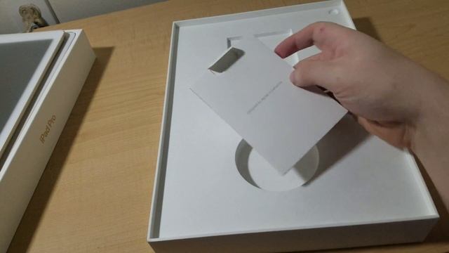 iPad Pro 12.9 " Gold 512 GB 9/1/17 4K смотреть онлайн