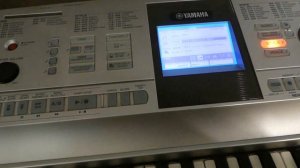 Yamaha DGX-305. Impressive features, but does it know how to have fun?