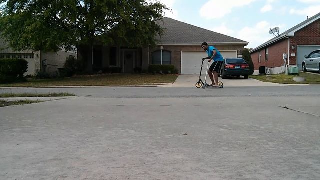 Dual Scooter Master смотреть онлайн