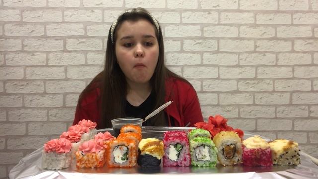 MUKBANG ? | РОЛЛЫ ??| Нужен ваш совет ?| Много разговариваю ??/ mukbang /rolls 25 штук / смотреть онлайн