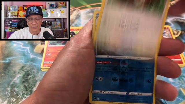 *PACK BATTLE!* SINGLE STRIKE URSHIFU V BOX VS RAPID STRIKE URSHIFU BOX! Pokemon Card Opening! смотреть онлайн