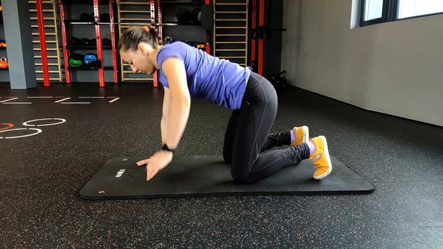 Thread The Needle Exercise смотреть онлайн