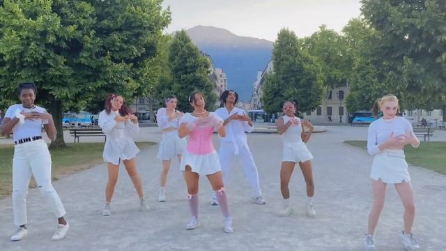 [KPOP IN FRANCE | ONE TAKE ] Nayeon (나연) - Pop (Dance cover by GRAVITY Crew from France) смотреть онлайн