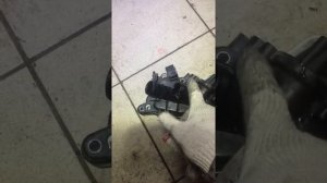 Замена 2-х термостатов на Шкода Актавиа А7 2014 года