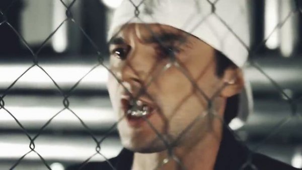 TROI & Czar - Run Away