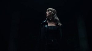 Alan Walker & Sasha Alex Sloan   Hero