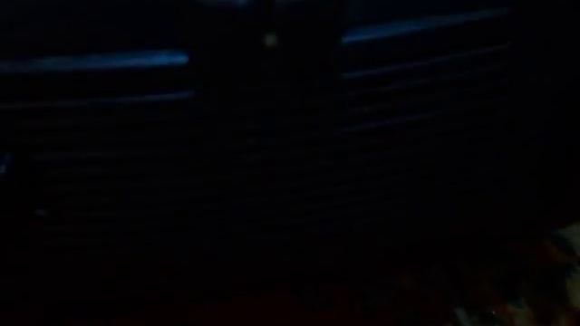 Пылесос Vitek VT-1837 B смотреть онлайн