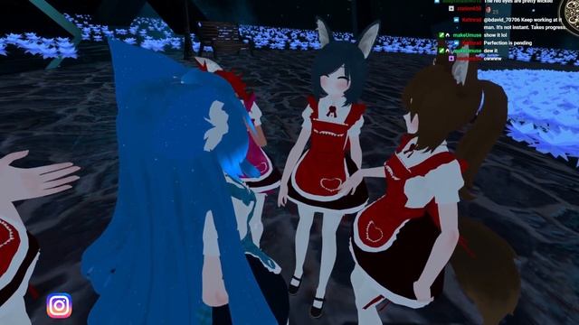 New VRChat Avatar Reveal + Maids + More Maid смотреть онлайн