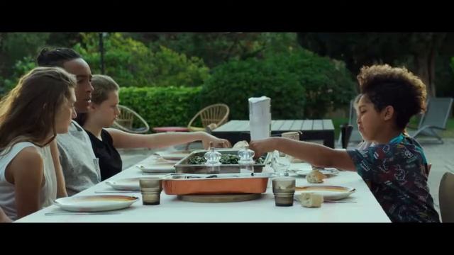 C'est Quoi Cette Mamie ?! - Bande Annonce смотреть онлайн