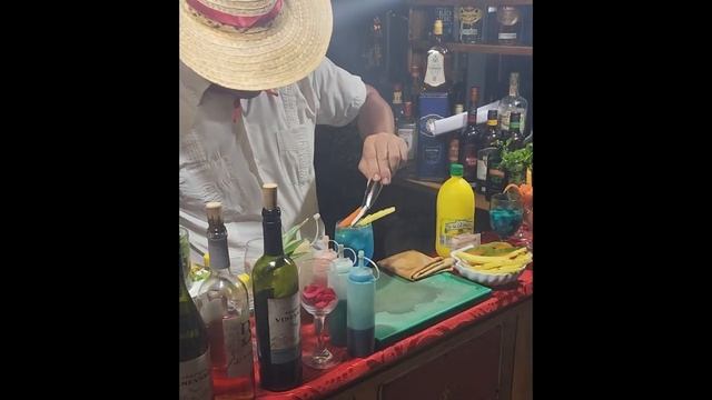 Best cocktail ever ! смотреть онлайн