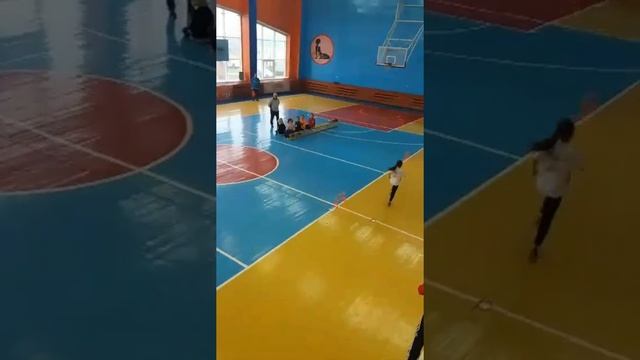 Забег самых маленьких легкоатлетов. смотреть онлайн