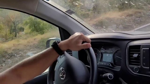 Magistrala Adriatycka Jadranka widoki Chorwacja autem - Toyota Proace Verso Vip / Peugeot Traveller смотреть онлайн