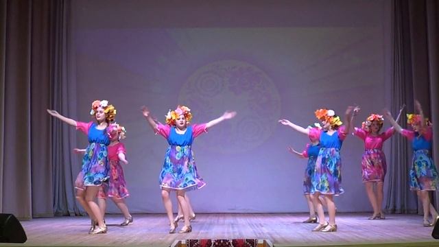 Девица красавица анс Улыбка с. Новобачаты смотреть онлайн