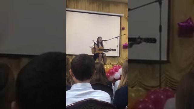 г.Омск "Гимназия " 150 про школу( песня собственого соченения)23.05.2019г смотреть онлайн