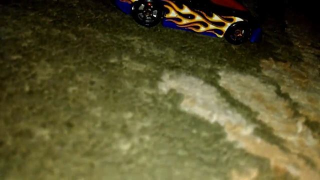 Розповідь про трек хотвілс смотреть онлайн