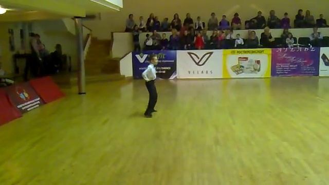 Давид танцует. ).mp4 смотреть онлайн