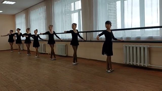 классический танец 4 кл 22 смотреть онлайн