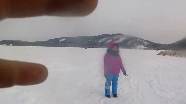 Как мы съездили на рыбалку !оз Колок#зимняярыбалка#Колок