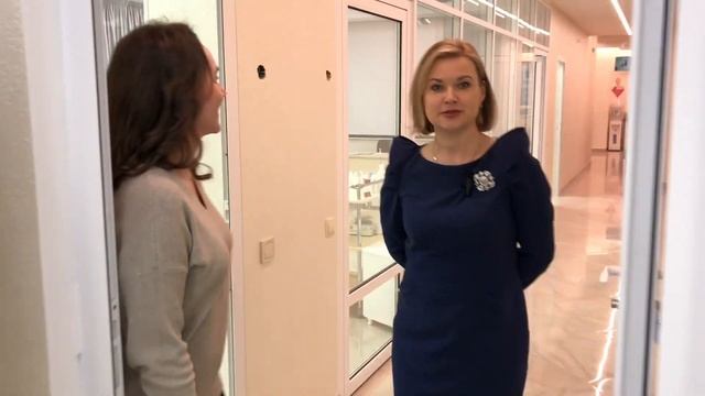 Экскурсия по университету эстетики, косметологии и интегральной медицины «АФРОДИТА» Киров смотреть онлайн