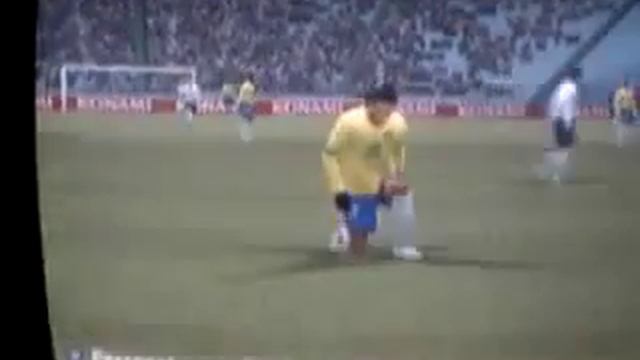 Ronaldinho's death in pes 07 смотреть онлайн