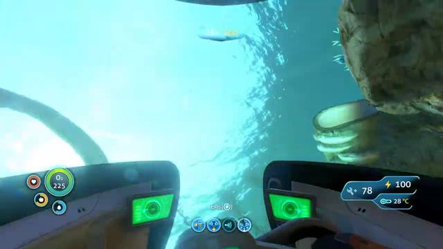 Accidentally brought a Reaper Leviathan to the safe shallows - Subnautica - Send Help смотреть онлайн