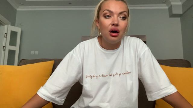 Морелюбы, рестофобы, мужчины на южных курортах ♥ Lucky Lina смотреть онлайн