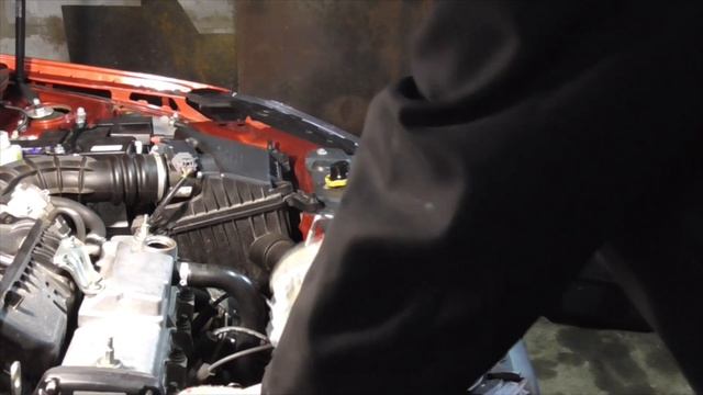 Замена масла, промывка двигателя. смотреть онлайн