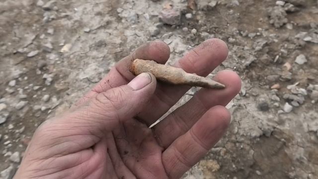 В 90-х ЗДЕСЬ БЫЛО ЖАРКО!!! НЕОЖИДАННЫЕ НАХОДКИ С РОСТОВСКОГО ВОДОЁМА!!! смотреть онлайн