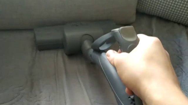 Jak usunąć kocią sierść z dywanu, pościeli, mebli | Turboszczotka ZELMER | Blog o kotach ? смотреть онлайн