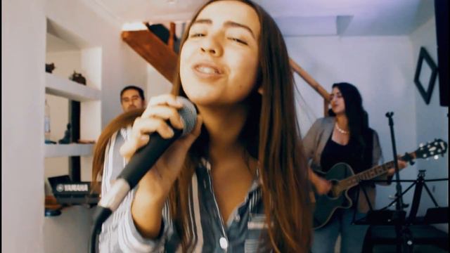 LOST ON YOU (cover) смотреть онлайн