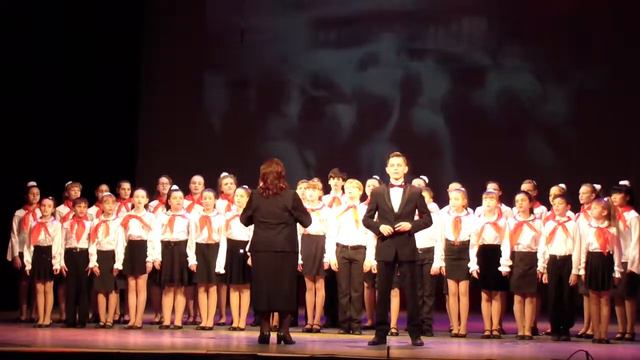 Музыкальный театр. Сводный хор ДШИ №3. 07.11.2017г. смотреть онлайн