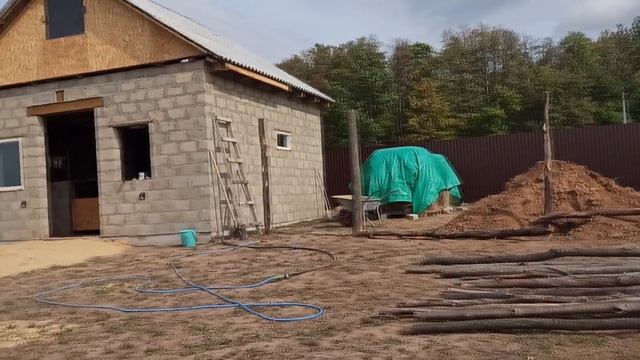 Сколько стоит построить конюшню? Цены, виды работ. Своя конюшня - мечта или реальность смотреть онлайн