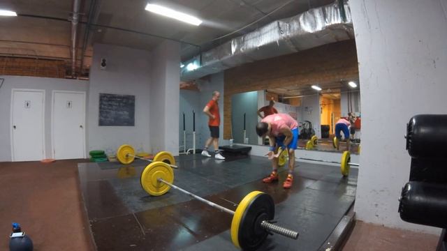 180 трастеров за 2 минуты. EMOM 60, по 3 трастера смотреть онлайн