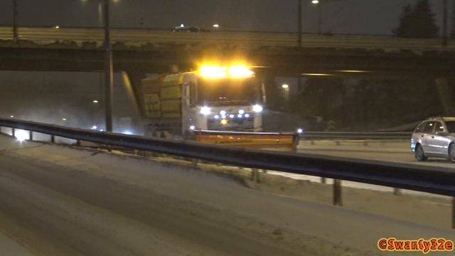 4K| Snow Plow Trucks Plowing The Highway смотреть онлайн