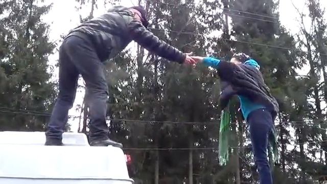 Автобус , электротранспорт и автожир для экспедиции КРЫМ - Глобальная Волна - The Global Wave смотреть онлайн