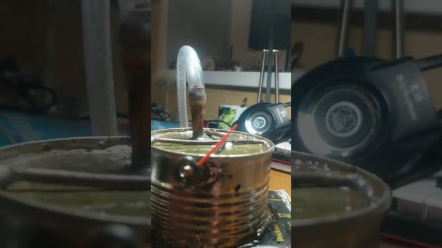 котел с термометром и топкой из чайной коробки. смотреть онлайн