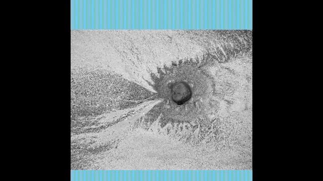 Four Tet - Two Thousand and Seventeen смотреть онлайн