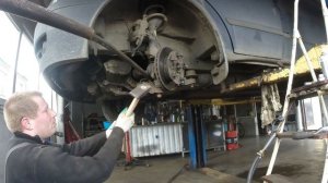 Ford Transit (2004). Замена шаровой опоры | АВТОПОМОЩЬ