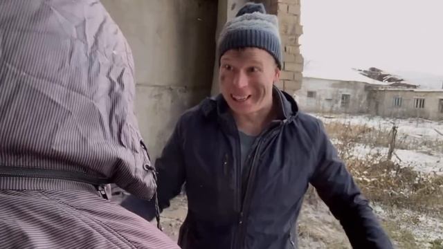 Малой стал Бомжом смотреть онлайн