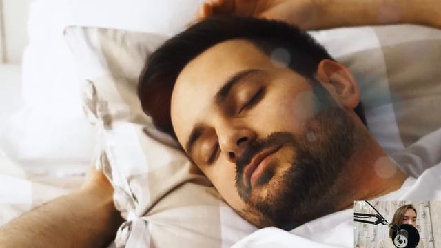 Пожалев старушку на трассе, купил у нее лукошко ягод, а дома ошалел, увидев это на дне, под ягодой… смотреть онлайн