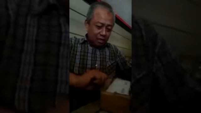Pembeli kaset mini dv yang bijaksana смотреть онлайн